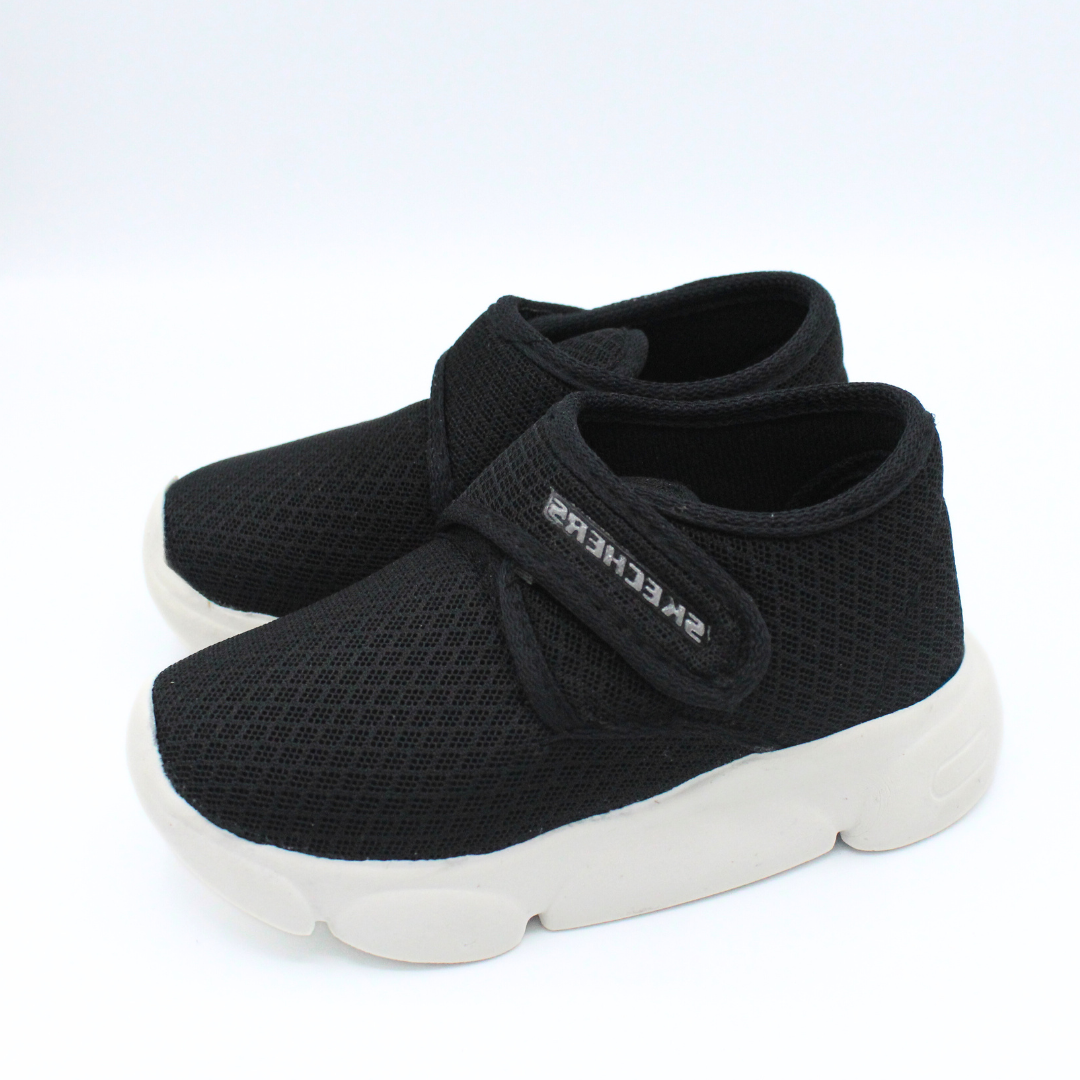 Skechers Cloud Step Slip Ons