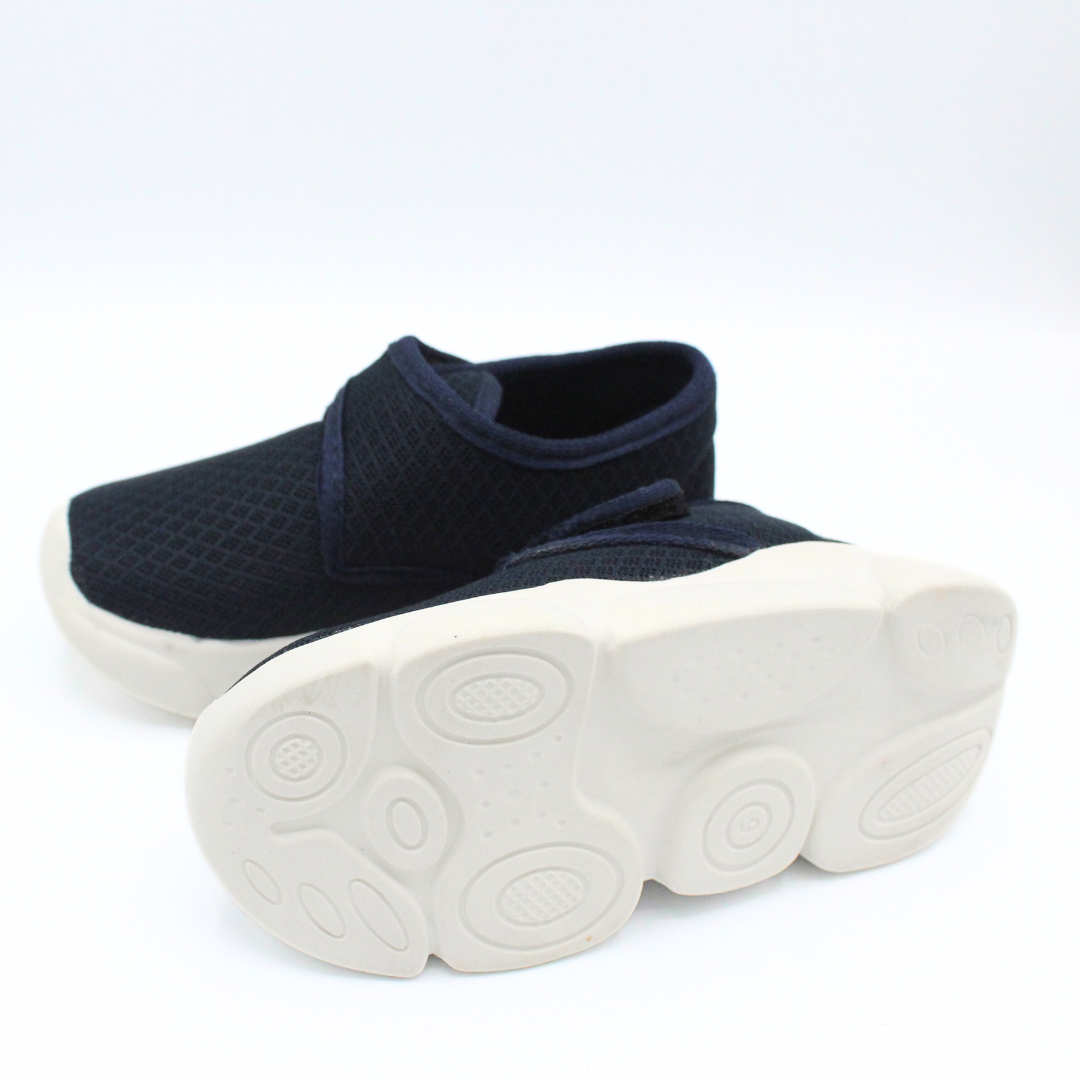 Skechers Cloud Step Slip Ons