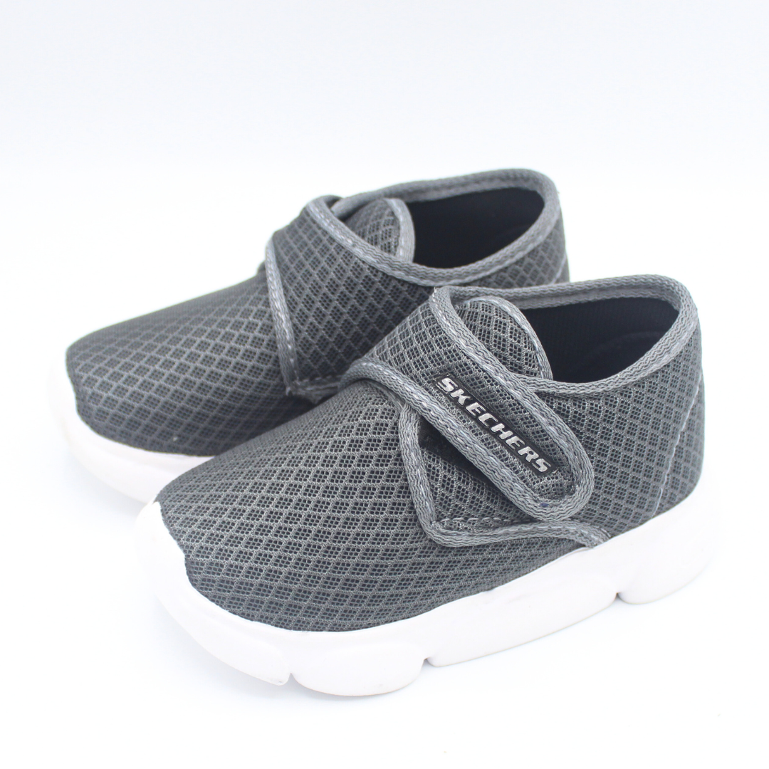 Skechers Cloud Step Slip Ons