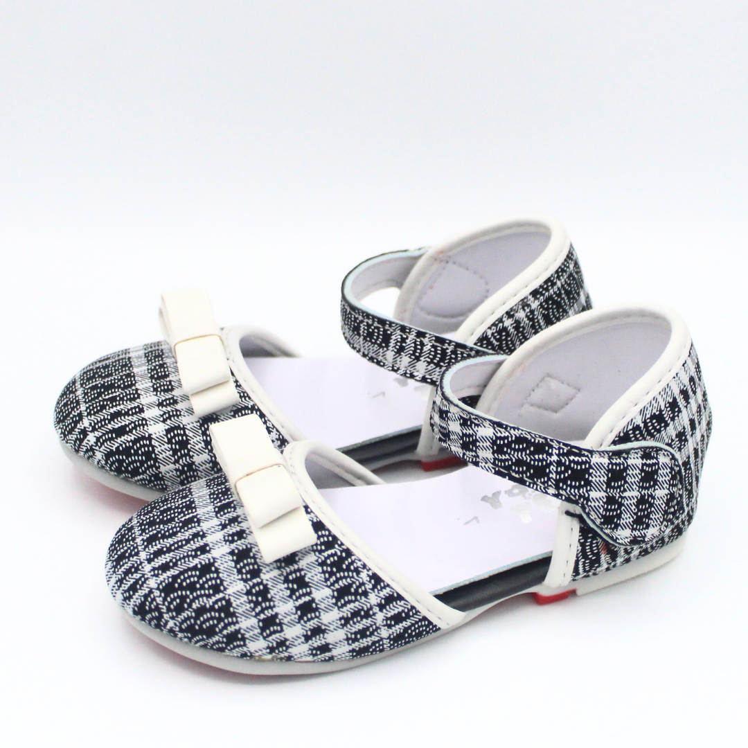 Checkmate Cutie Pumps