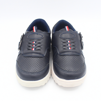 BuckleUp Sneakers