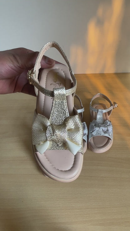 Gleaming Bow Sandals